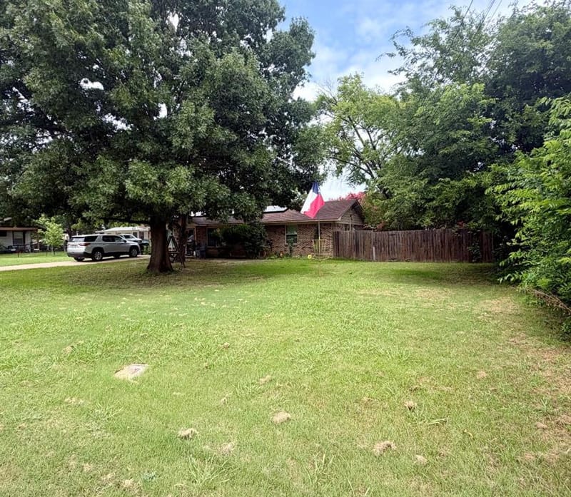 305 S 1st Street, Crandall TX 75114 - Photo 6
