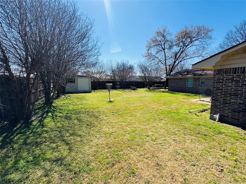 305 S 1st Street, Crandall TX 75114 - Photo 9