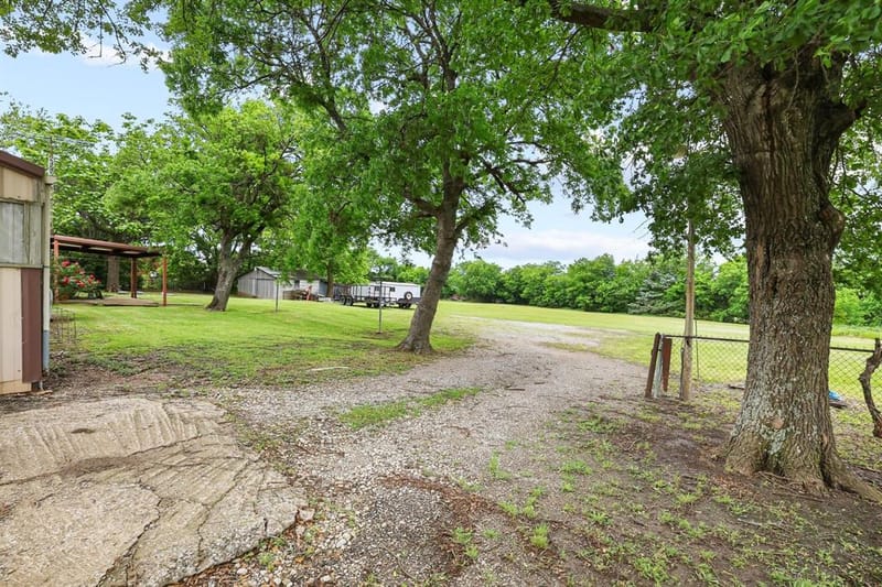 506 Fm 816, Wolfe City TX 75496 - Photo 5