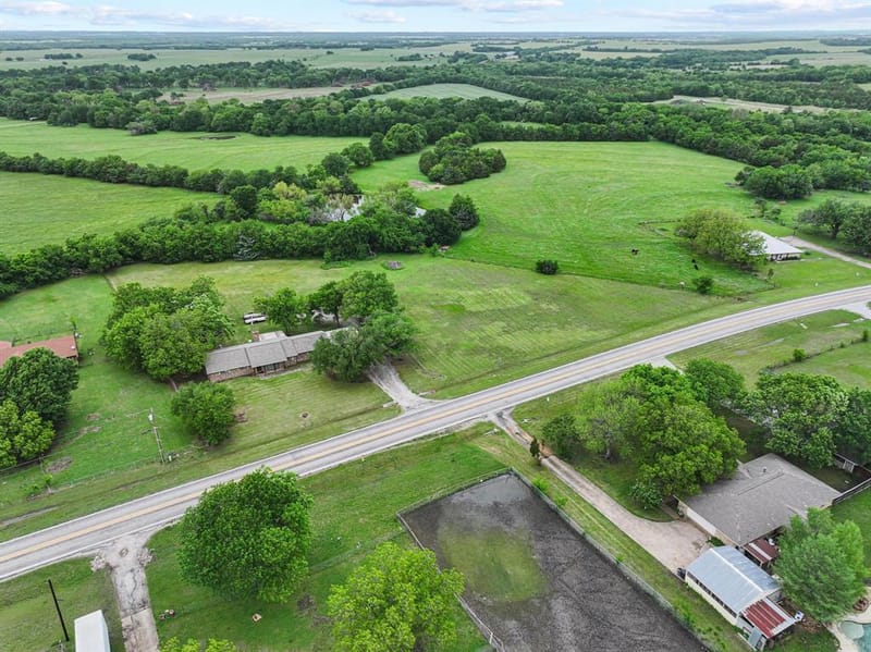 506 Fm 816, Wolfe City TX 75496 - Photo 14