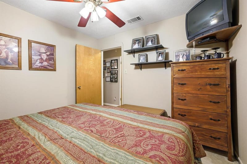 506 Fm 816, Wolfe City TX 75496 - Photo 29