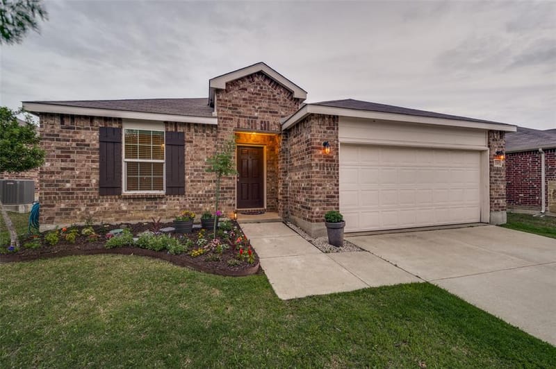 1720 Trace Drive, Aubrey TX 76227 - Photo 2