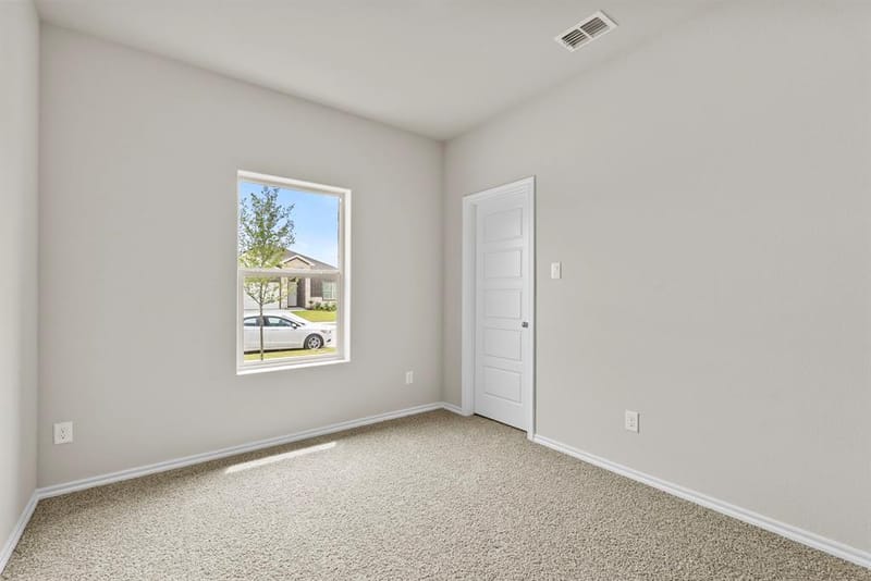 9409 Mint Hill Drive, Fort Worth TX 76108 - Photo 3