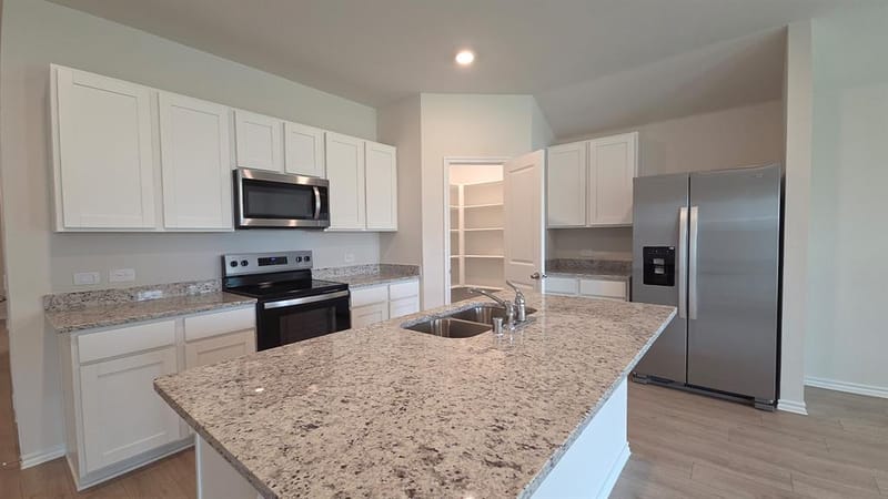 211 Desert Willow Drive, Royse City TX 75189 - Photo 12