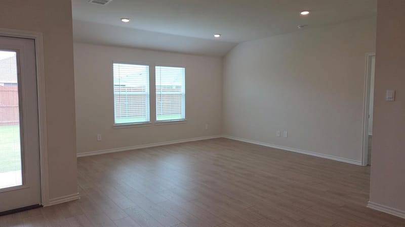 211 Desert Willow Drive, Royse City TX 75189 - Photo 10