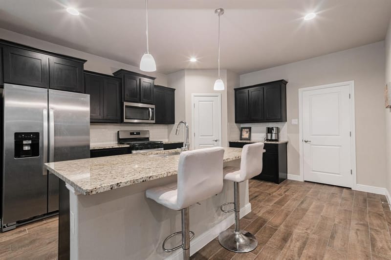 1229 Windsong Drive, Cedar Hill TX 75104 - Photo 6