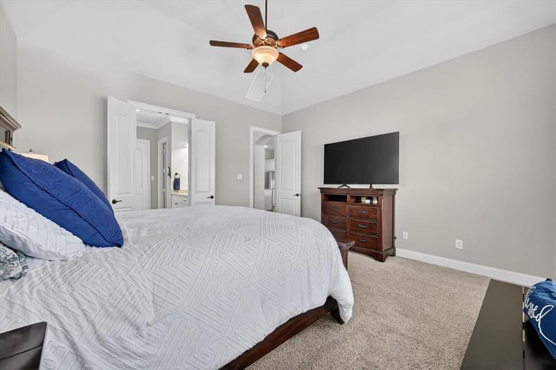 4500 Knoll Ridge Drive, Fort Worth TX 76008 - Photo 15