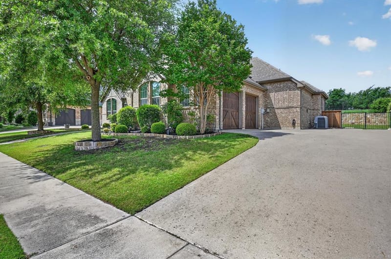 4500 Knoll Ridge Drive, Fort Worth TX 76008 - Photo 35