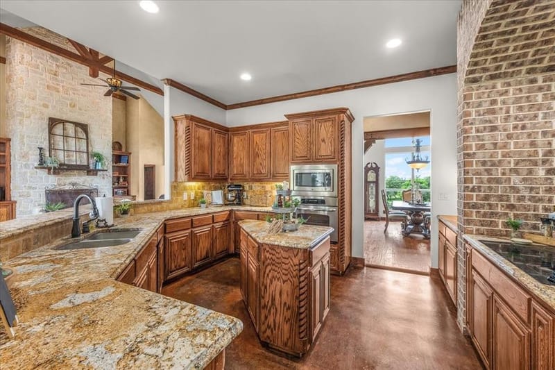 1145 Veal Station Road # A, Weatherford TX 76085 - Photo 16