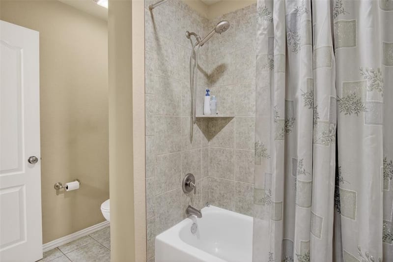 2416 PARK RUN DRIVE, Arlington TX 76016 - Photo 33