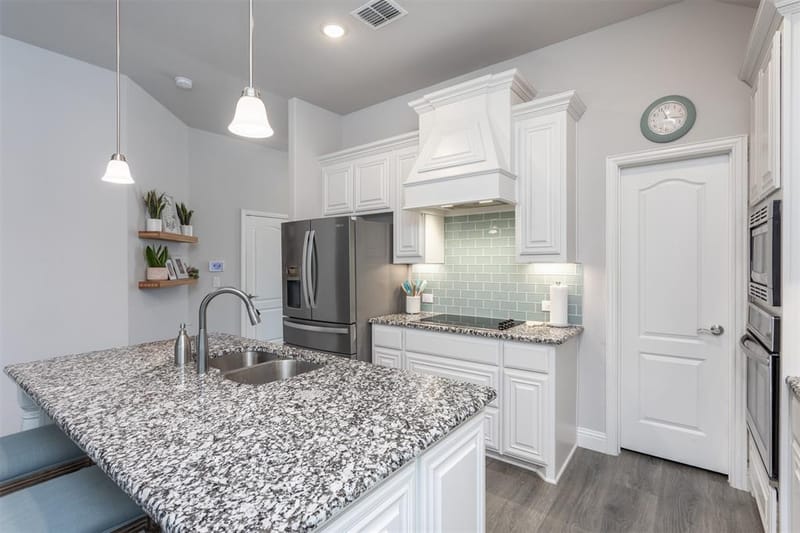 204 Garden Grove Drive, Waxahachie TX 75165 - Photo 11