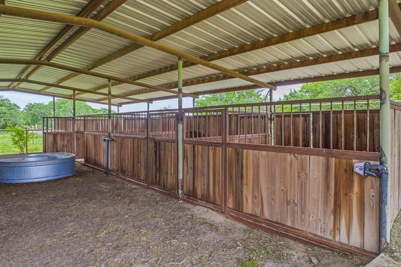 621 County Road 484, Stephenville TX 76401 - Photo 6