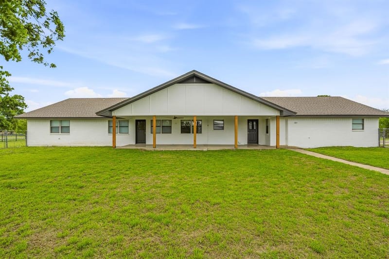 621 County Road 484, Stephenville TX 76401 - Photo 34