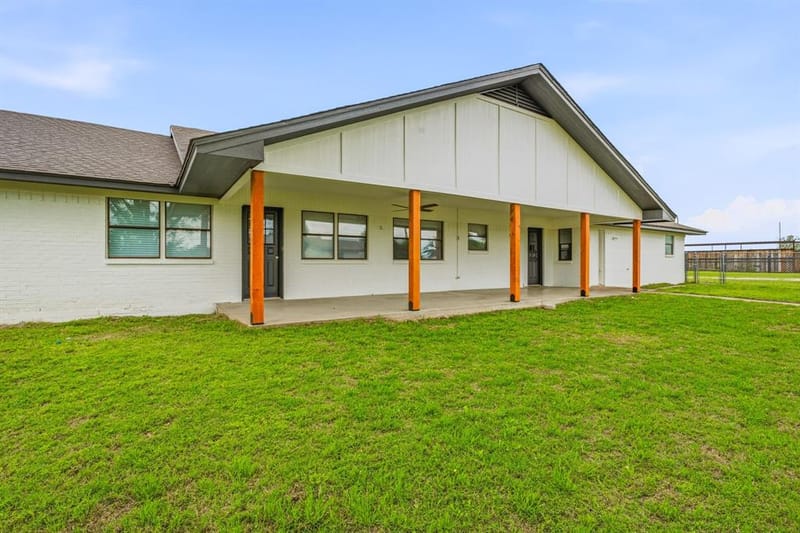 621 County Road 484, Stephenville TX 76401 - Photo 33