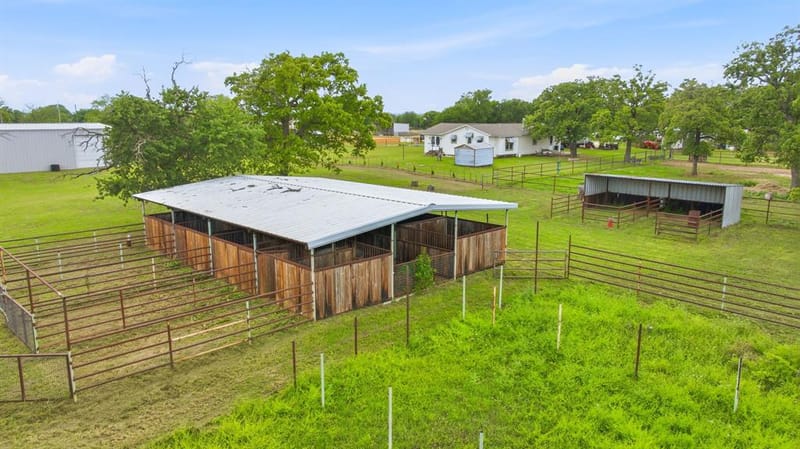 621 County Road 484, Stephenville TX 76401 - Photo 8