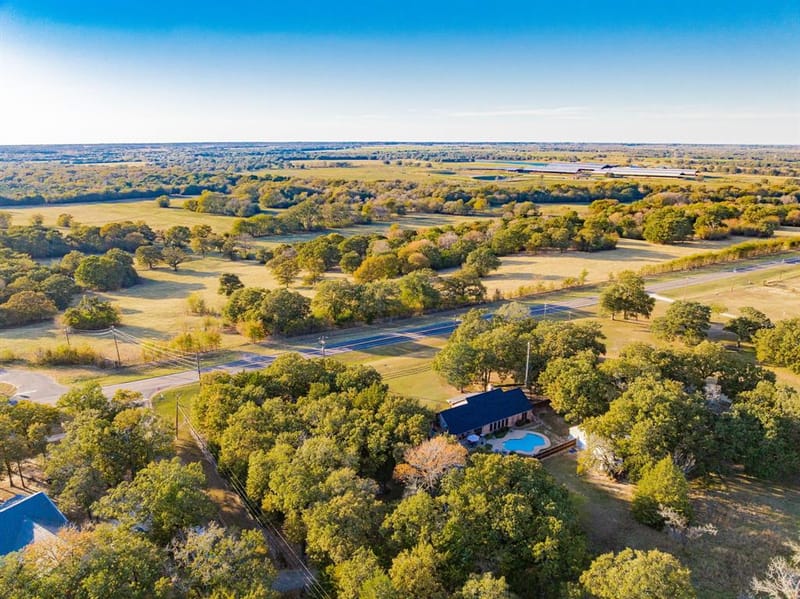 181 Vz County Road 3528, Wills Point TX 75169 - Photo 2