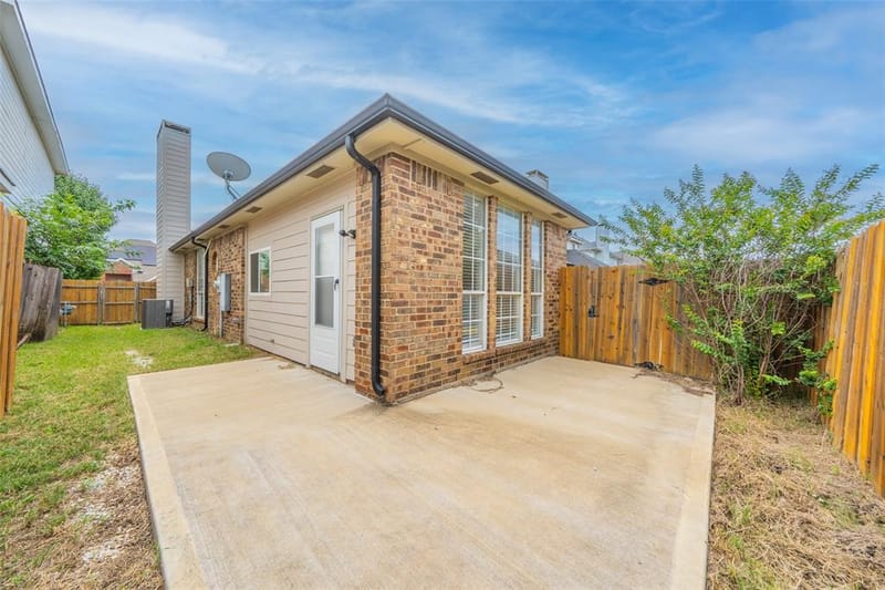 2525 Brooke Trail, Carrollton TX 75006 - Photo 29