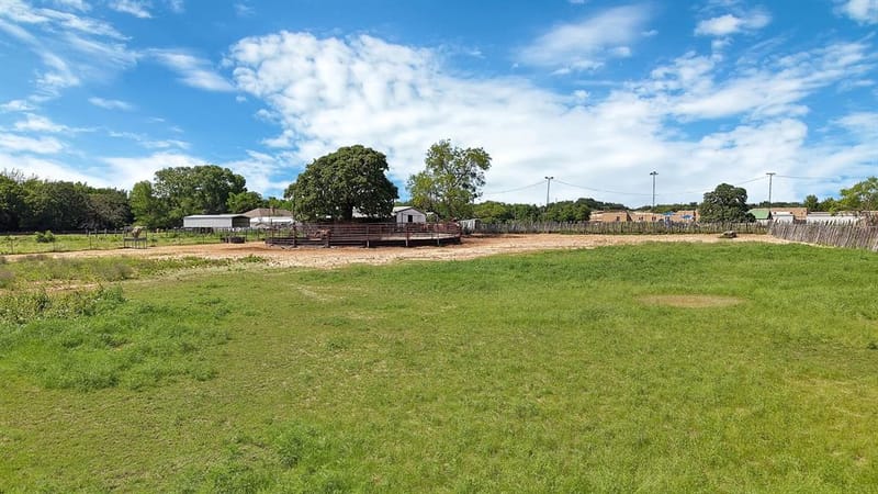 1815 Newport Road, Weatherford TX 76086 - Photo 32