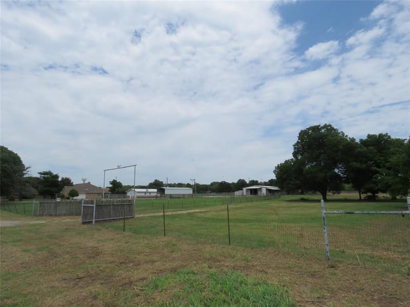 1815 Newport Road, Weatherford TX 76086 - Photo 34