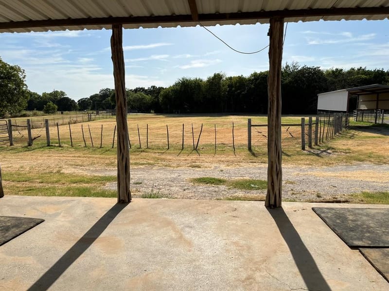 1815 Newport Road, Weatherford TX 76086 - Photo 29