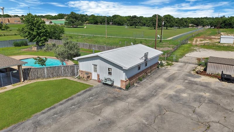 1815 Newport Road, Weatherford TX 76086 - Photo 21