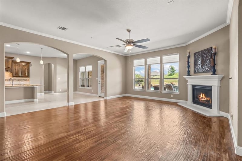 12731 Bella Roma Drive, Fort Worth TX 76126 - Photo 5