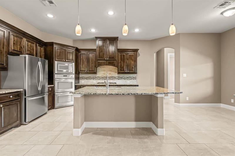 12731 Bella Roma Drive, Fort Worth TX 76126 - Photo 8
