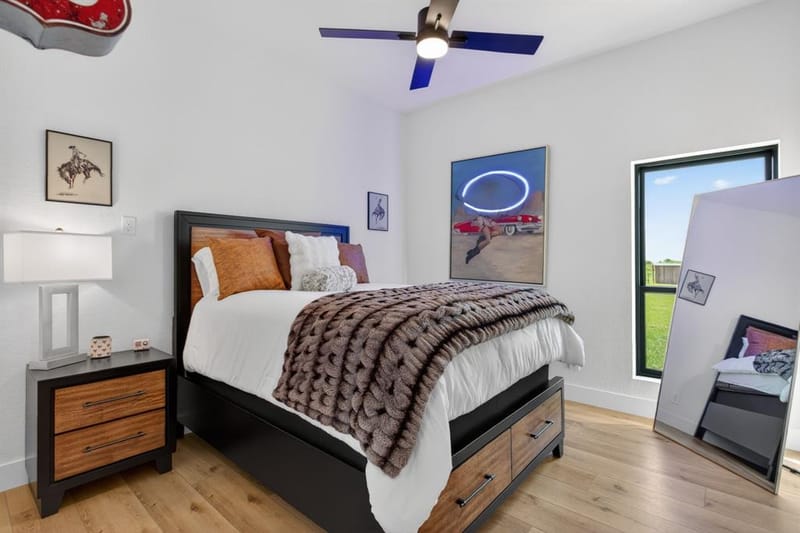 6384 US HWY 281 S, Jacksboro TX 76458 - Photo 22