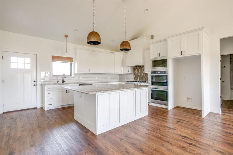 6384 US HWY 281 S, Jacksboro TX 76458 - Photo 40