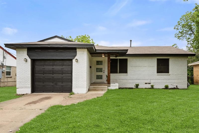 1710 Western Park Drive, Dallas TX 75211