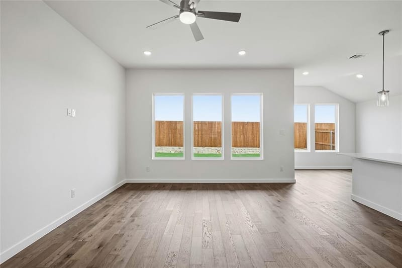 4628 Commack Drive, Fort Worth TX 76135 - Photo 16