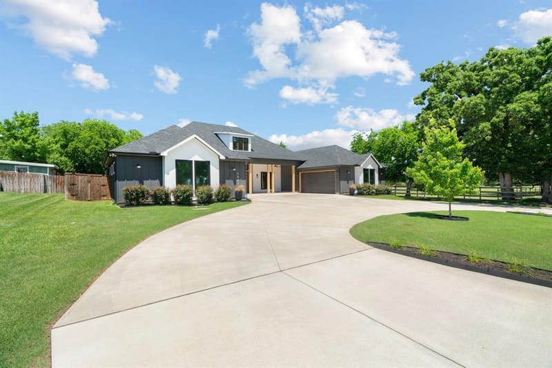 3621 Fritz Lane, Corinth TX 76208 - Photo 3