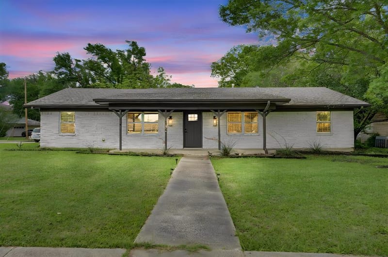 1104 Williamsburg Drive, Ennis TX 75119 - Photo 35