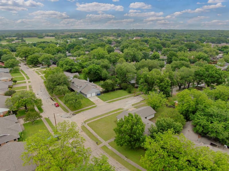 1104 Williamsburg Drive, Ennis TX 75119 - Photo 29
