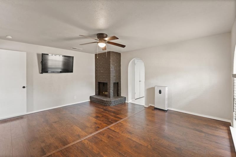 2005 Meadow Drive, Crowley TX 76036 - Photo 23