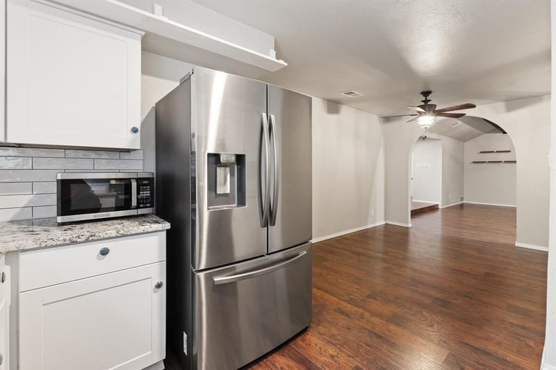 2005 Meadow Drive, Crowley TX 76036 - Photo 6
