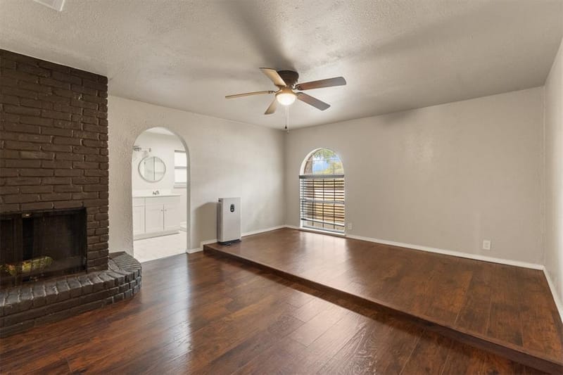 2005 Meadow Drive, Crowley TX 76036 - Photo 22