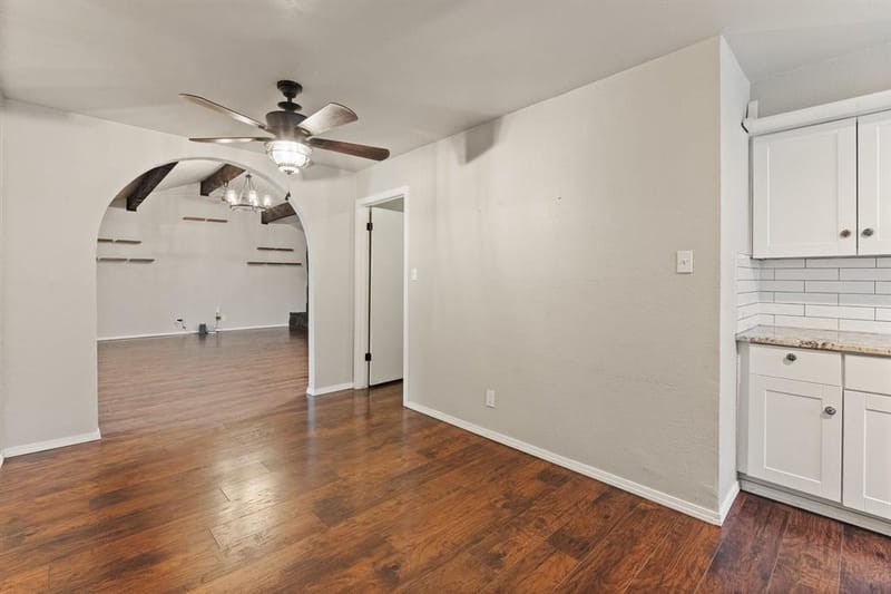 2005 Meadow Drive, Crowley TX 76036 - Photo 15