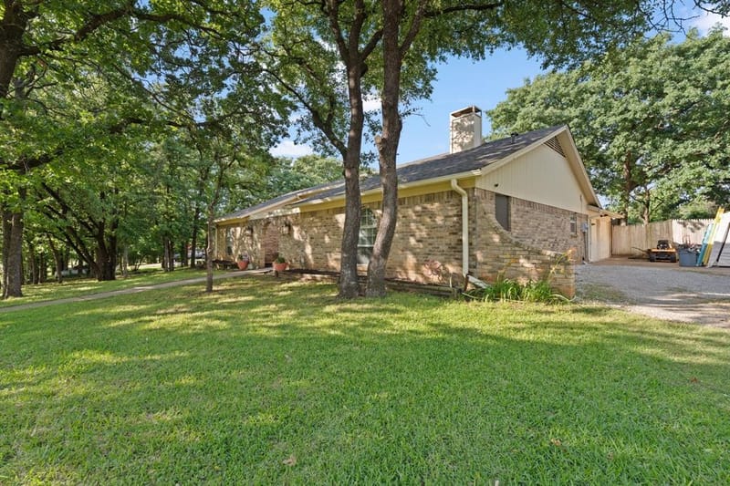 2005 Meadow Drive, Crowley TX 76036 - Photo 39