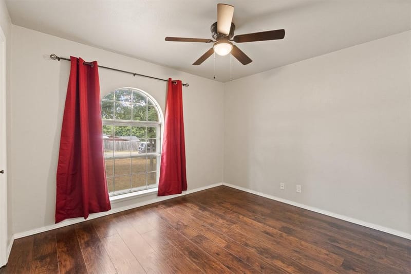 2005 Meadow Drive, Crowley TX 76036 - Photo 29