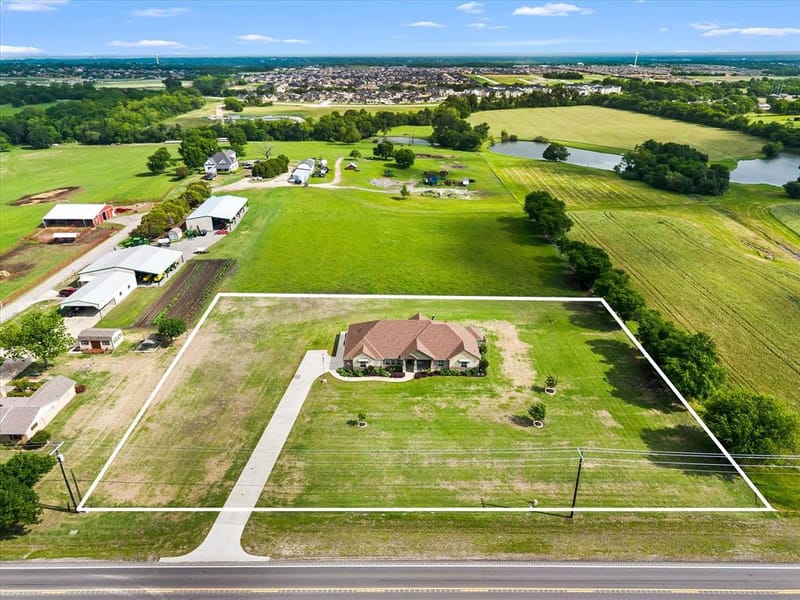 331 Mcclendon Road, Lavon TX 75166 - Photo 3