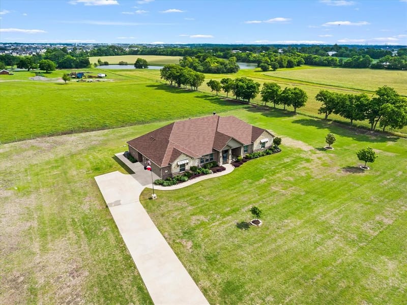 331 Mcclendon Road, Lavon TX 75166 - Photo 4