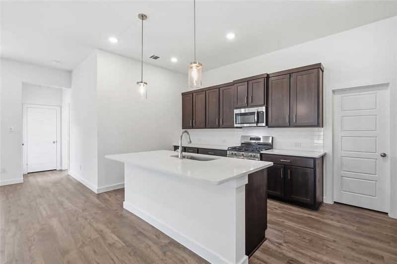 4653 Commack Drive, Fort Worth TX 76135 - Photo 14