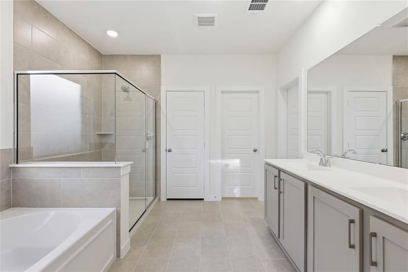 4649 Commack Drive, Fort Worth TX 76135 - Photo 16