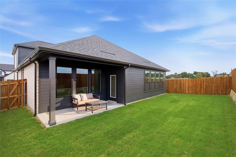 4632 Commack Drive, Fort Worth TX 76135 - Photo 9