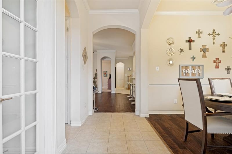 1547 Barksdale Drive, Lewisville TX 75077 - Photo 2
