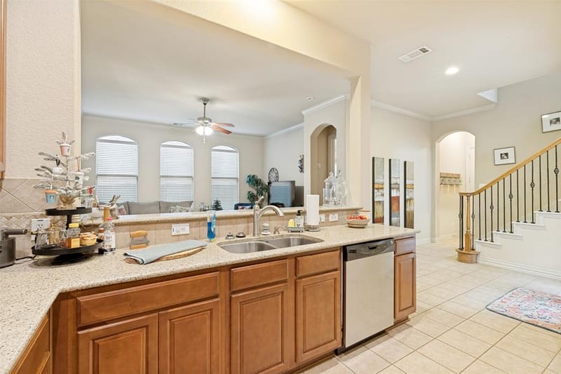 1547 Barksdale Drive, Lewisville TX 75077 - Photo 7