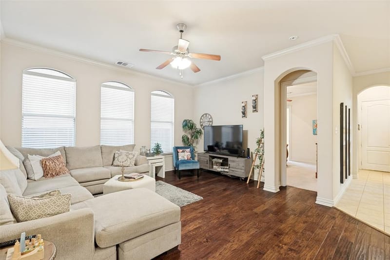 1547 Barksdale Drive, Lewisville TX 75077 - Photo 10