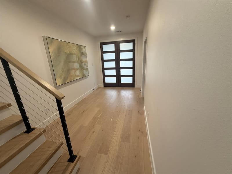 1018 Grandview Avenue, Dallas TX 75223 - Photo 7