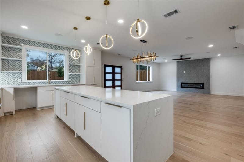 1018 Grandview Avenue, Dallas TX 75223 - Photo 20